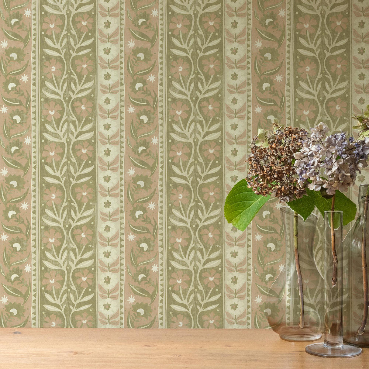 Kravet ARBER STRIPE 01 Wallpaper