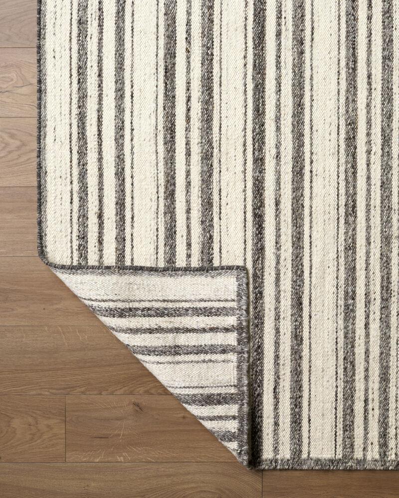 Livabliss River LLRV-2303 5' x 7'6" Handmade Rug