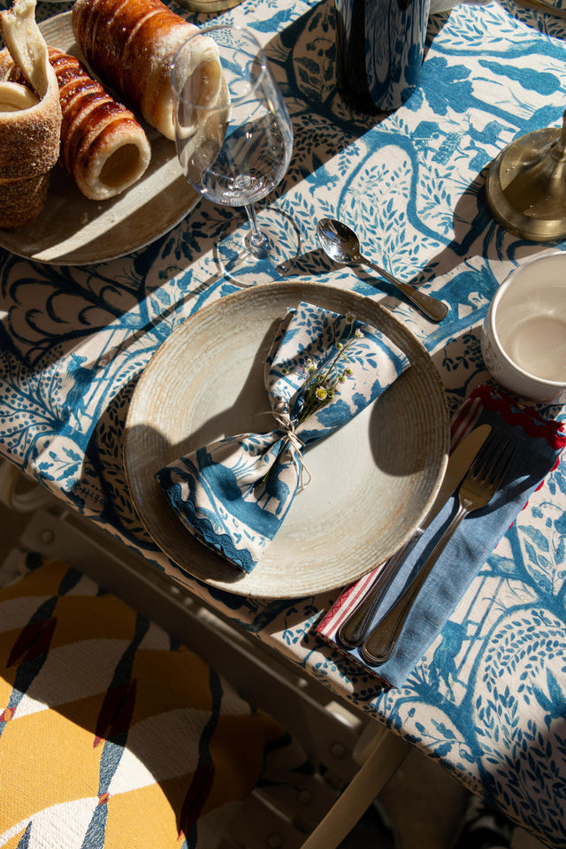 MindTheGap THE ENCHANTED WOODLAND DUSK BLUE NAPKIN SET 45" x 45" Tabletop