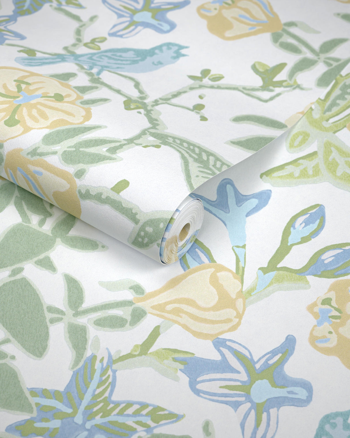 Lee Jofa PLUMERIA PAPER STRAW Wallpaper