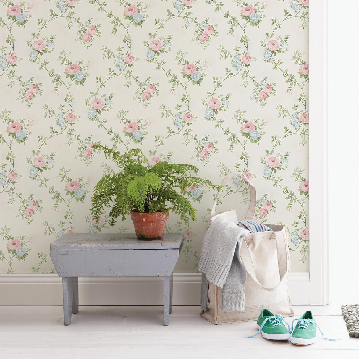 York Mimosa Pastel Trail Wallpaper