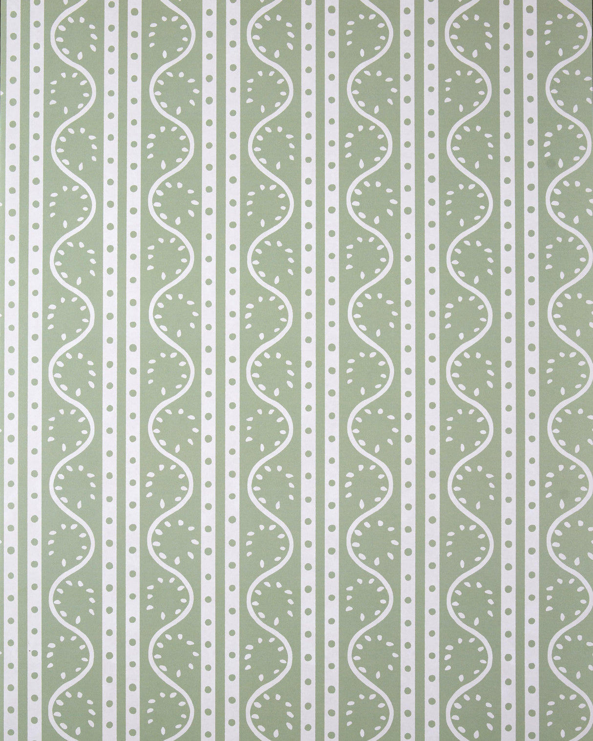 Scion SPLIT PEA WP SAGE Wallpaper