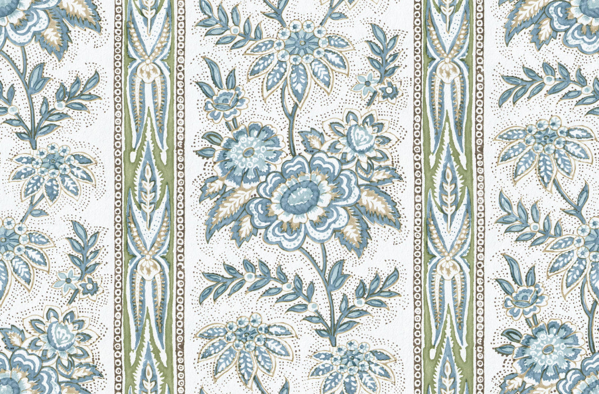 Lee Jofa MARGAUX PAPER BLUE Wallpaper