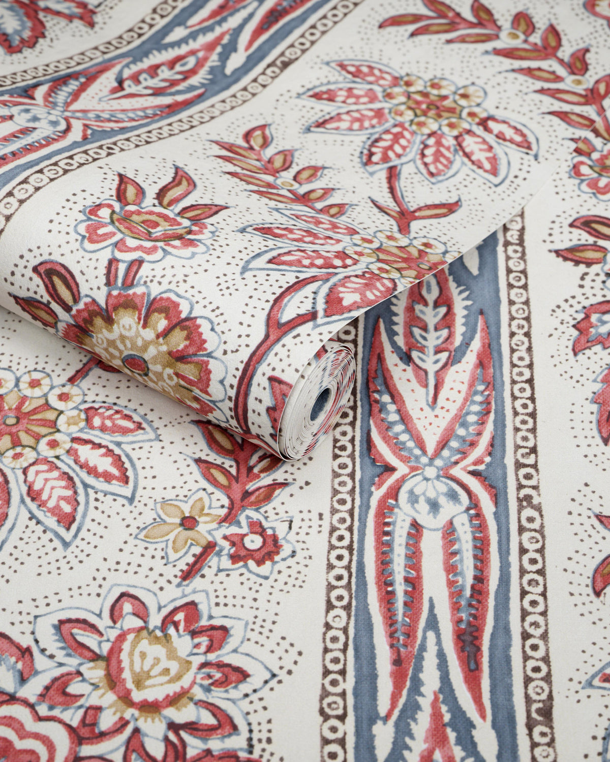 Lee Jofa MARGAUX PAPER BRICK Wallpaper