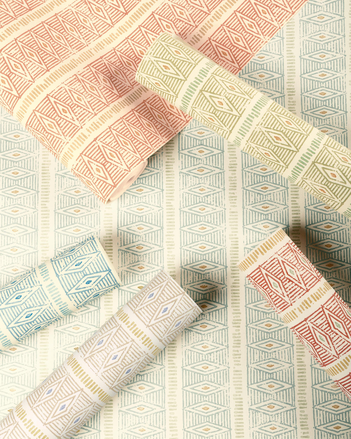 Lee Jofa HAWKINS WC OCEAN Wallpaper