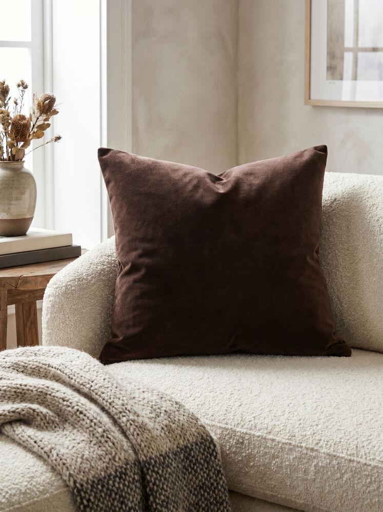 Livabliss Elton ELT-005 21"L x 7"W Pillow