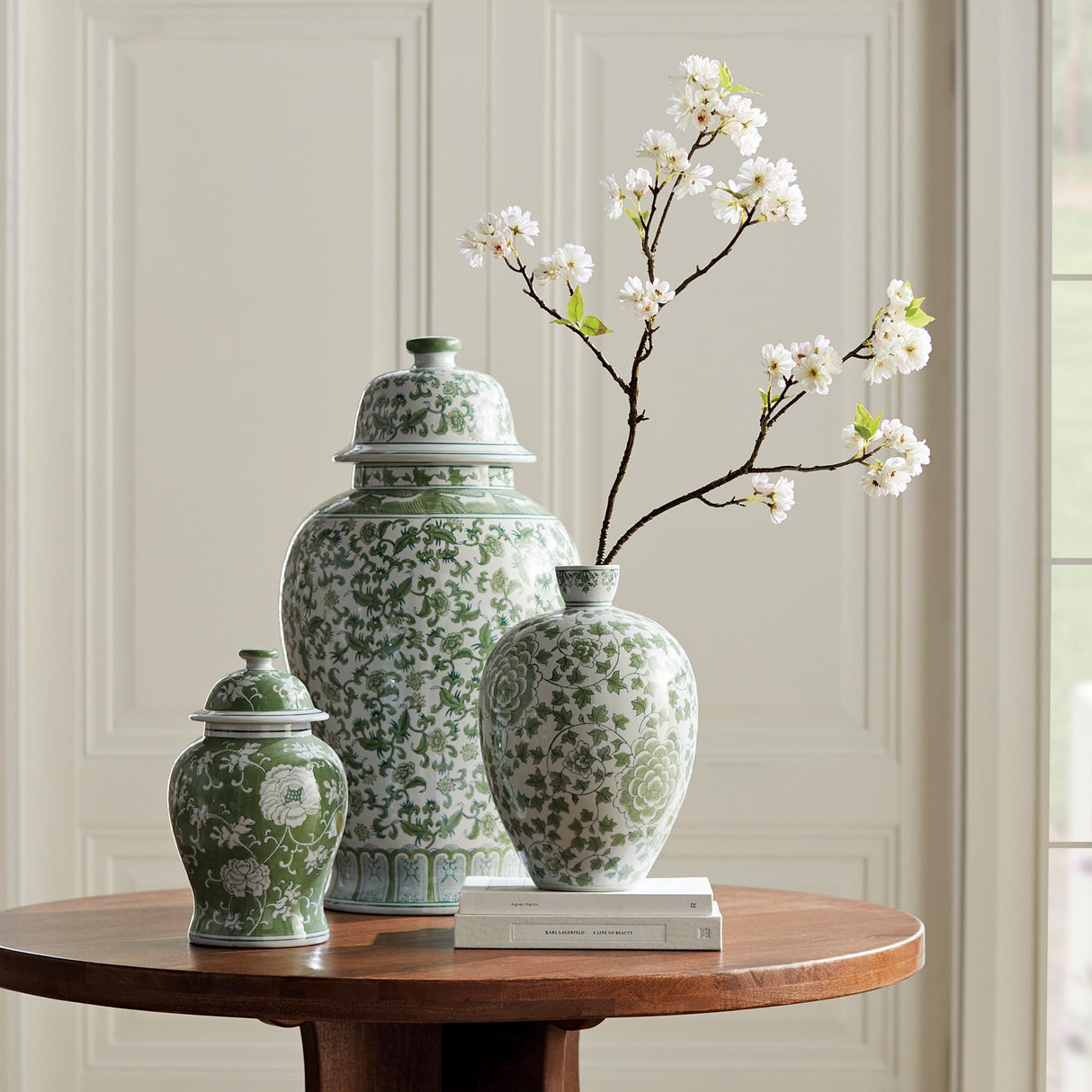 Napa  IMPERIAL IVY BOTTLE VASE