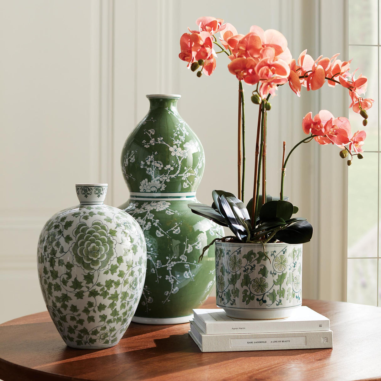 Napa  IMPERIAL IVY BOTTLE VASE