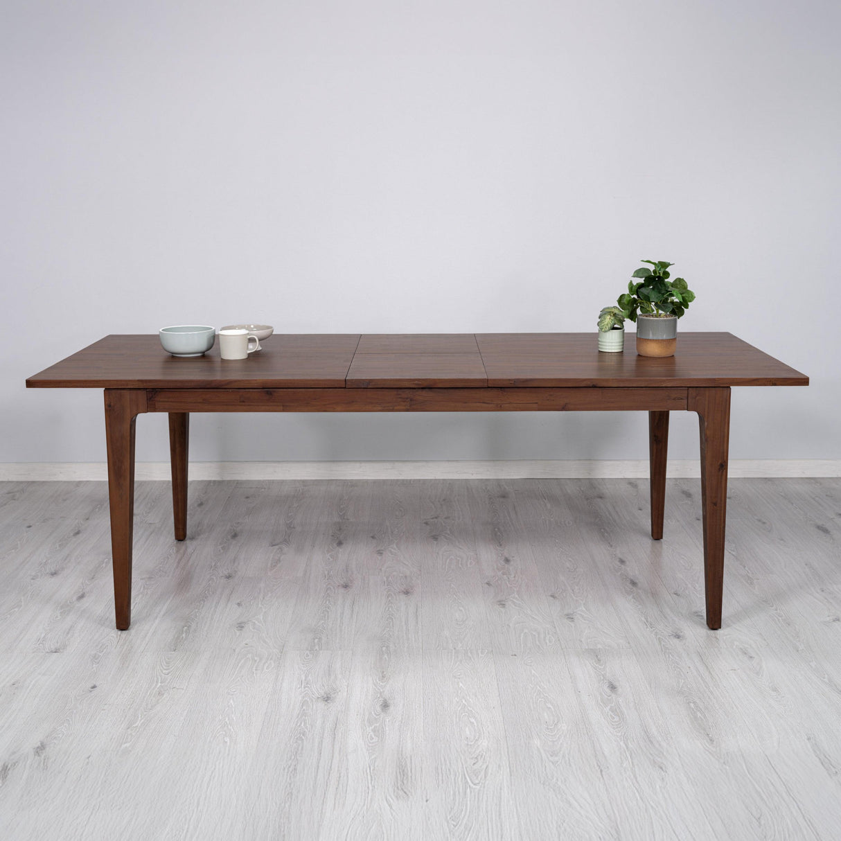 LH Home Allure Extension Dining Table 71/102"
