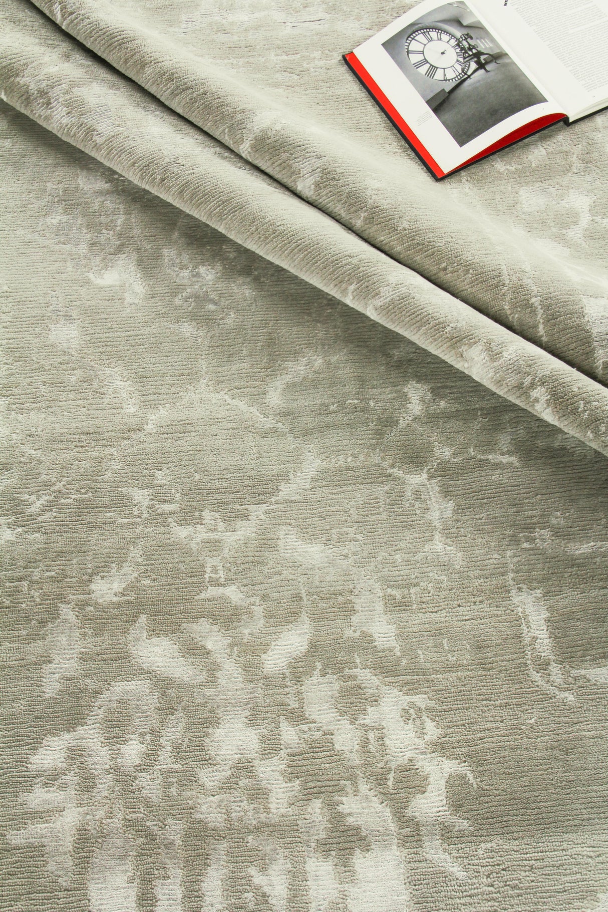 Exquisite Rugs Terras hand-knotted Wool/Bamboo Silk 3129 Gray/Platinum 14' x 10' Area Rug