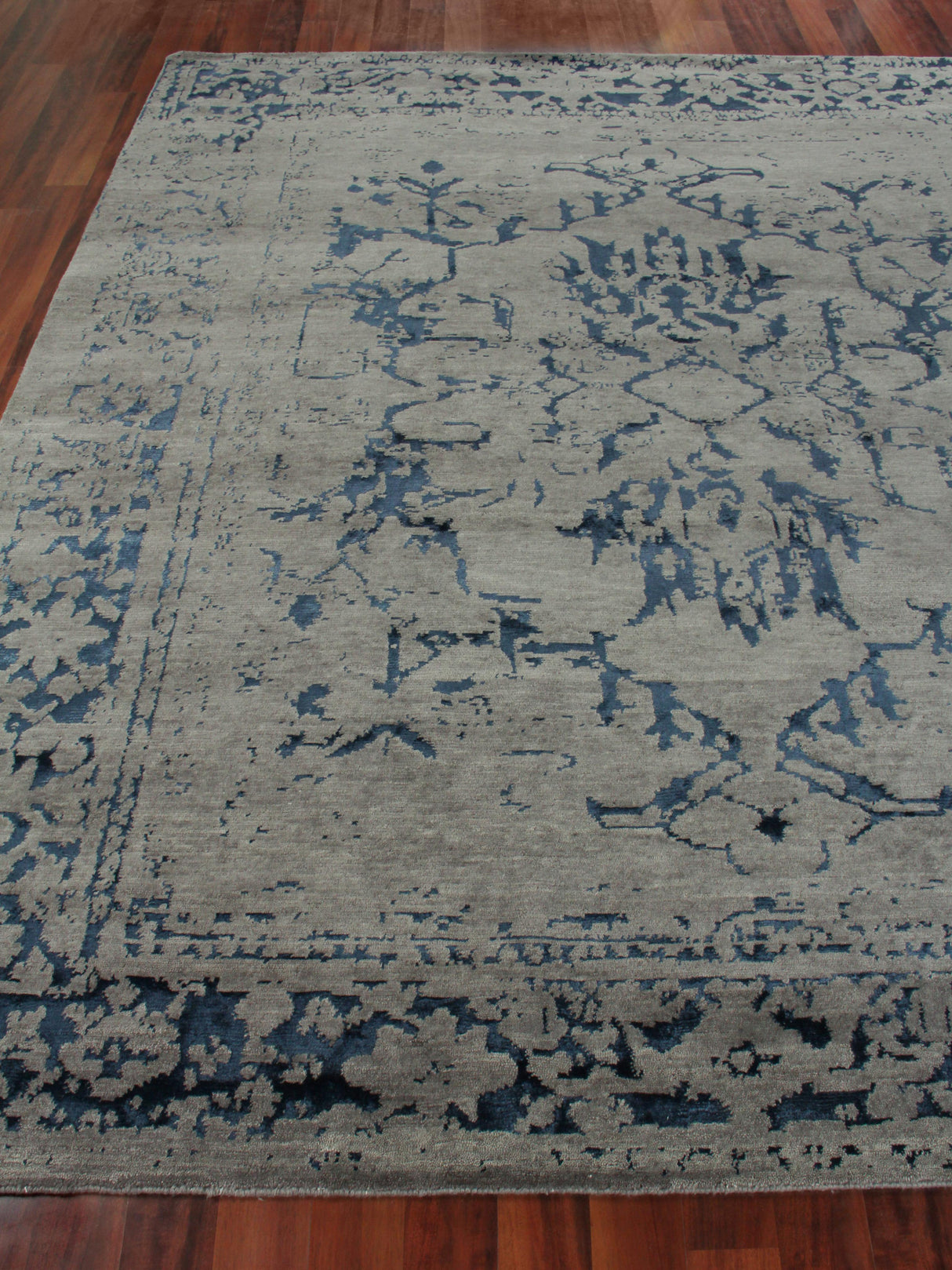 Exquisite Rugs Terras hand-knotted Wool/Bamboo Silk 3130 Gray/Blue 12' x 9' Area Rug
