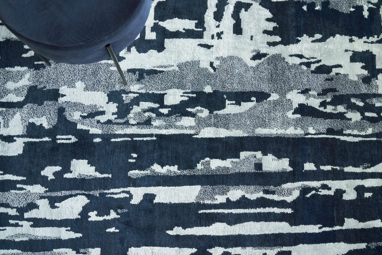 Exquisite Rugs Carrina hand-knotted Wool/Bamboo Silk 3135 Navy/Silver 10' x 8' Area Rug