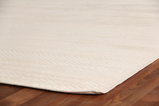 Exquisite Rugs Honeycomb handloomed Viscose 3599 White 10' x 8' Area Rug