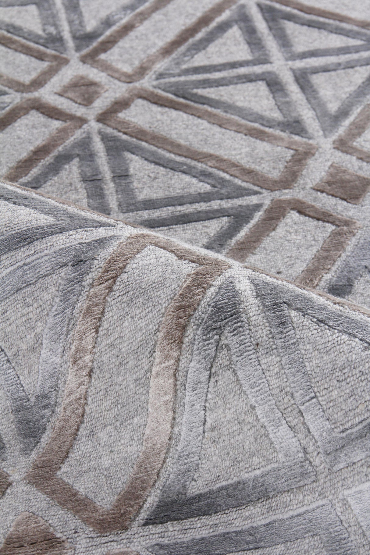 Exquisite Rugs Stonehill hand-knotted Wool/Bamboo Silk 4288 Brown/Gray 10' x 8' Area Rug