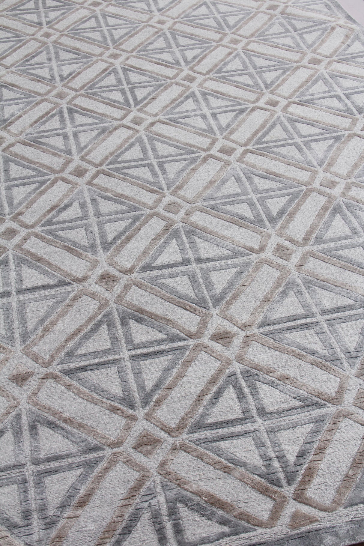 Exquisite Rugs Stonehill hand-knotted Wool/Bamboo Silk 4288 Brown/Gray 10' x 8' Area Rug