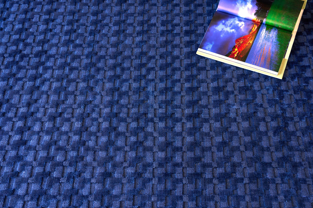 Exquisite Rugs The Blues handloomed Bamboo Silk 4976 Navy 14' x 10' Area Rug