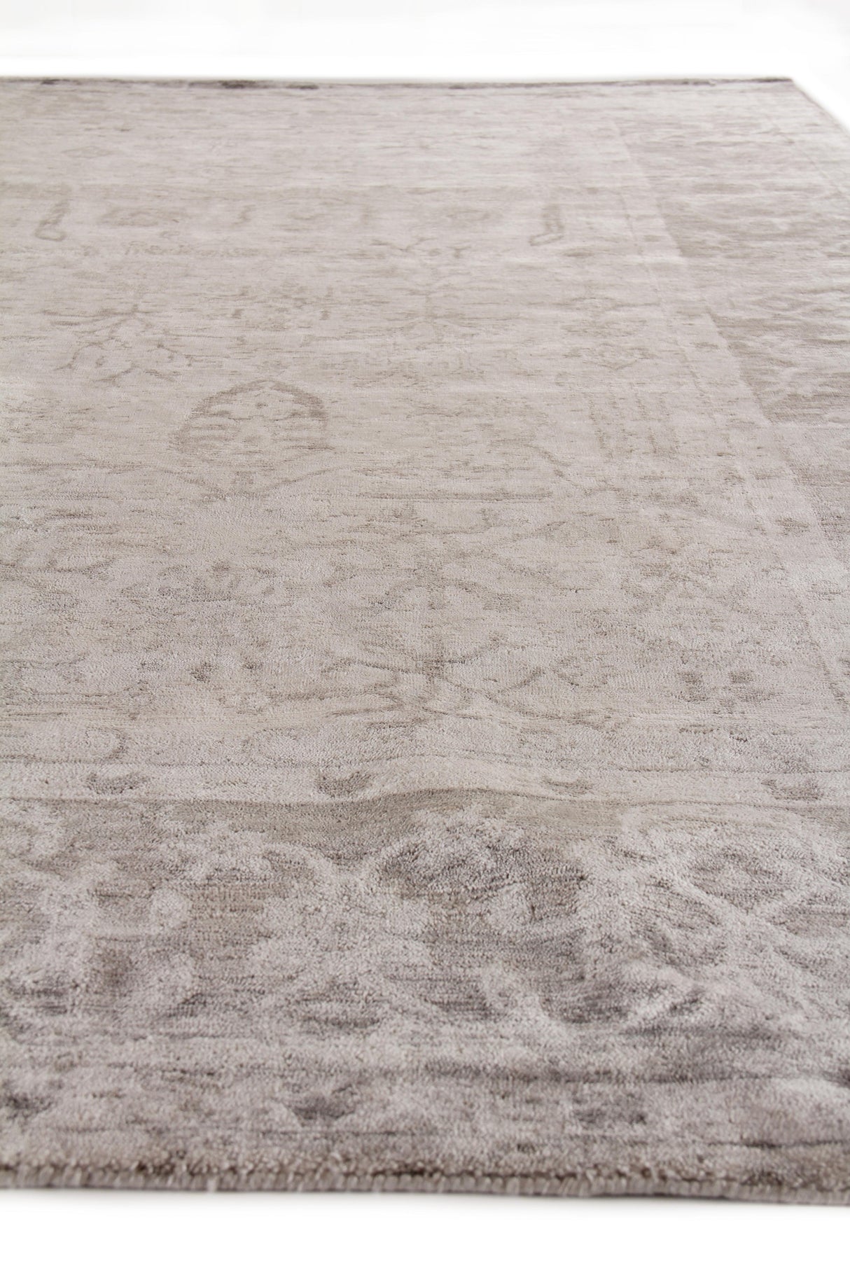 Exquisite Rugs Antique'd Silk hand-knotted Bamboo Silk 5067 Ivory/Silver 14' x 10' Area Rug