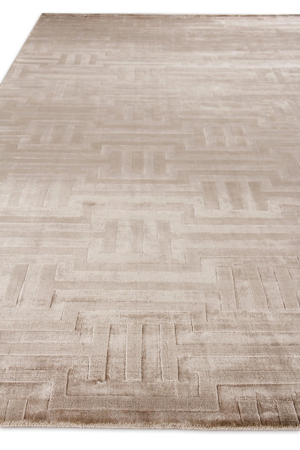 Exquisite Rugs Smooch Geo handloomed Bamboo Silk 5075 Beige 10' x 8' Area Rug