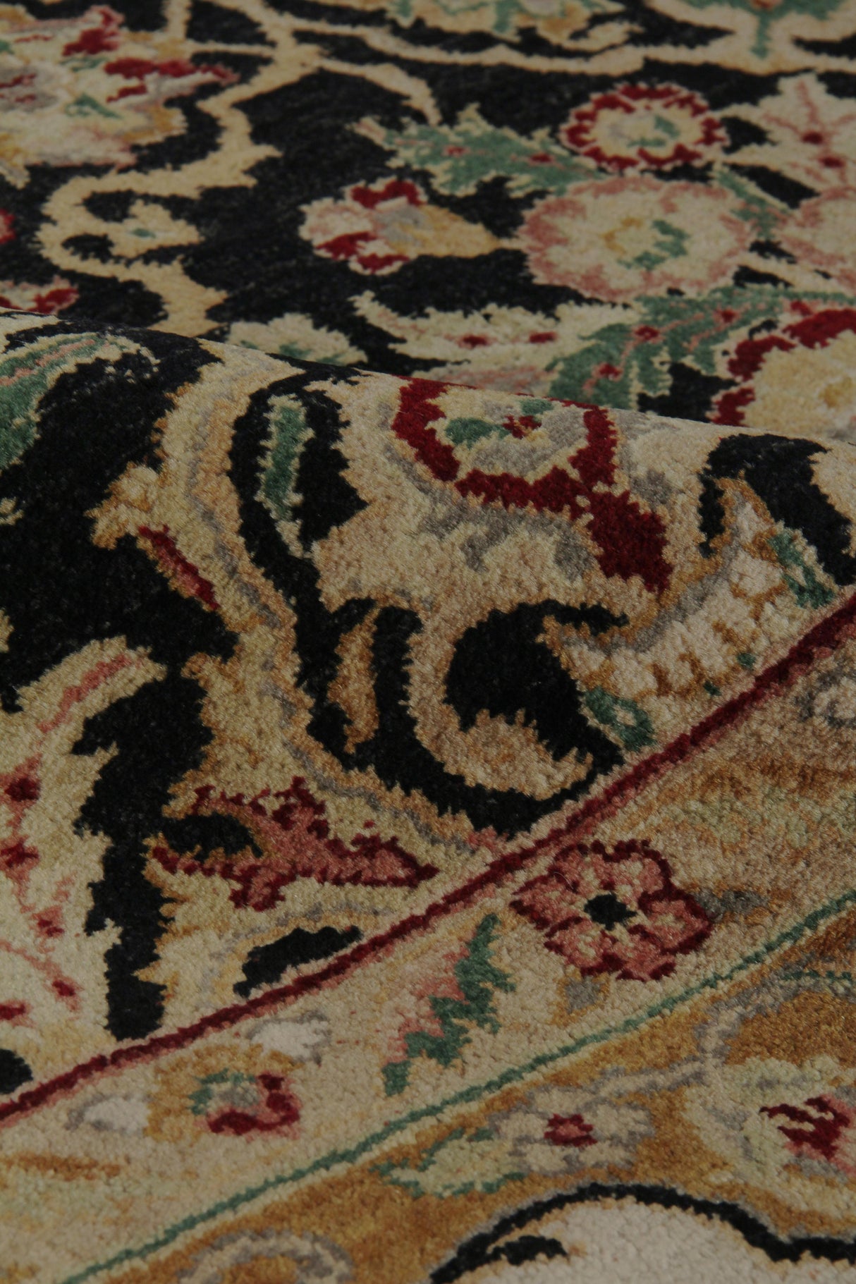 Exquisite Rugs Polonaise hand-knotted New Zealand Wool 5857 Black/Peach 18' x 14' Area Rug