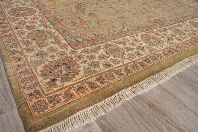 Exquisite Rugs Moghul hand-knotted New Zealand Wool 6420 Light Green/Gold 10' x 9' Area Rug