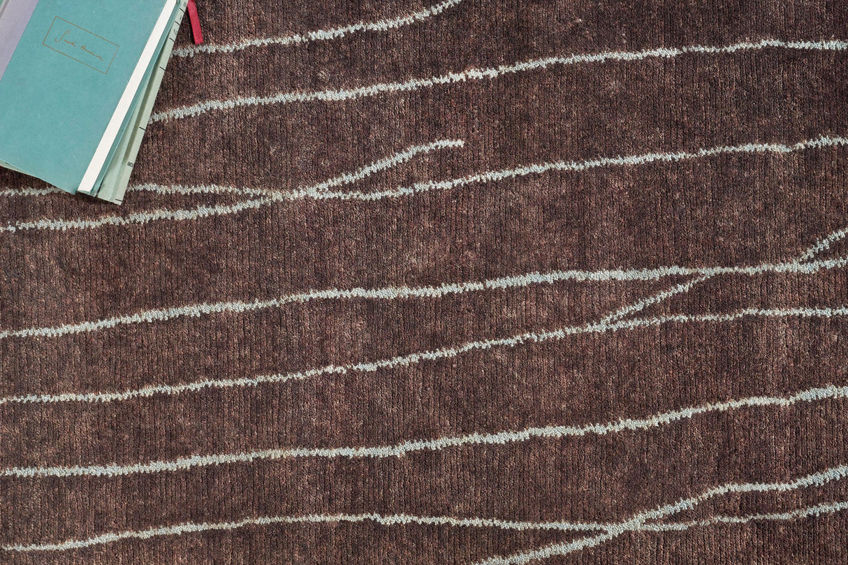 Exquisite Rugs Metro hand-knotted New Zealand Wool 7033 Brown 10' x 9' Area Rug