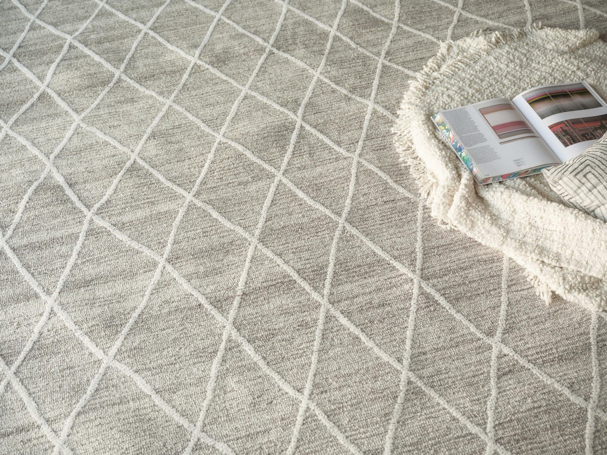 Exquisite Rugs Kodiak hand-tufted New Zealand Wool 7193 Beige/Ivory 10' x 8' Area Rug