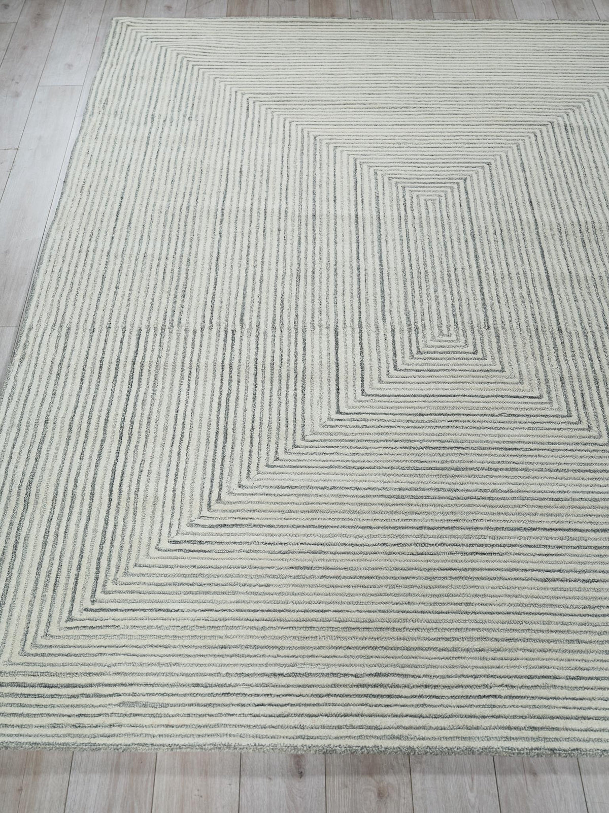 Exquisite Rugs Teton hand-tufted New Zealand Wool 7322 Gray/Ivory 12' x 9' Area Rug