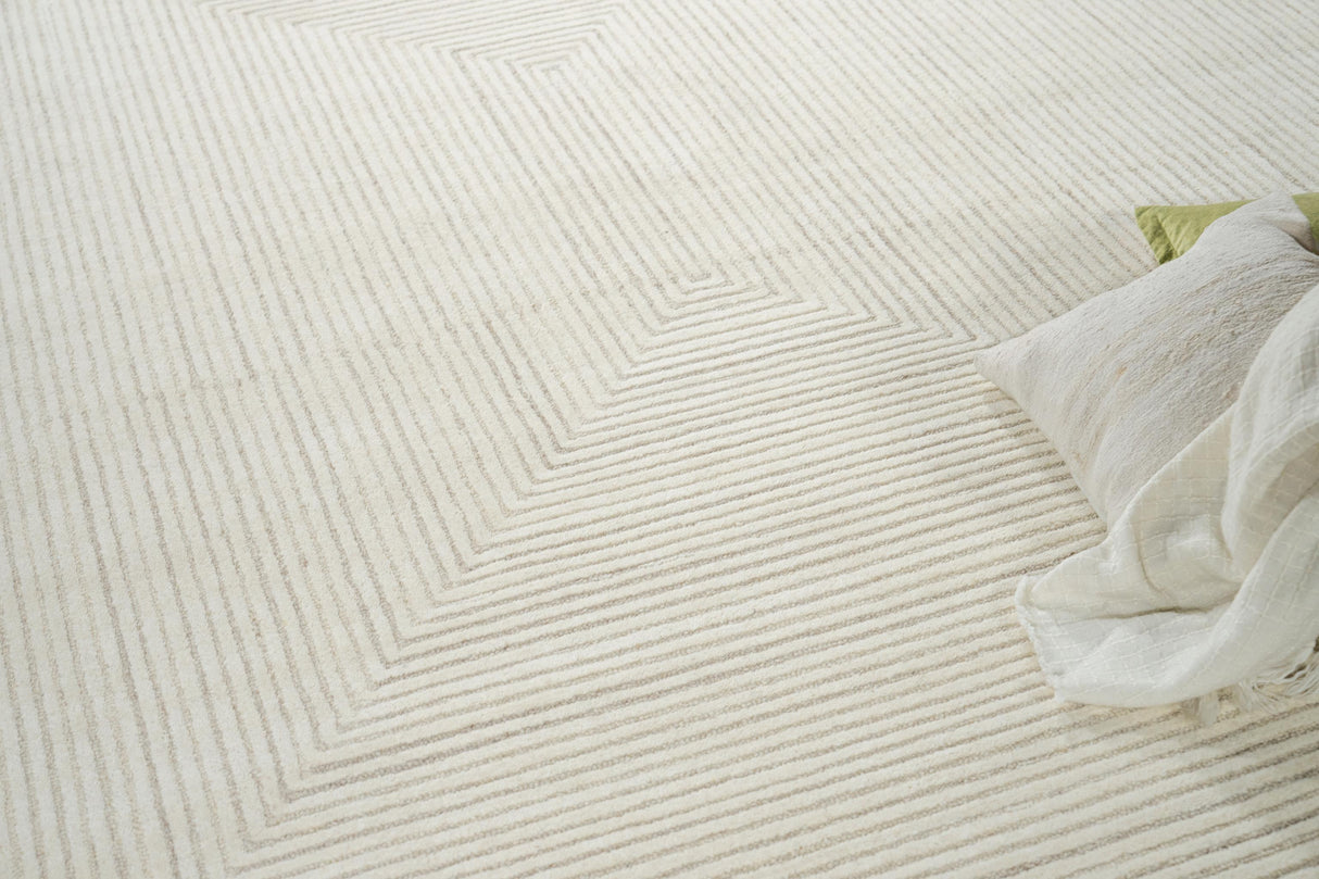 Exquisite Rugs Teton hand-tufted New Zealand Wool 7323 Beige/Ivory 10' x 8' Area Rug
