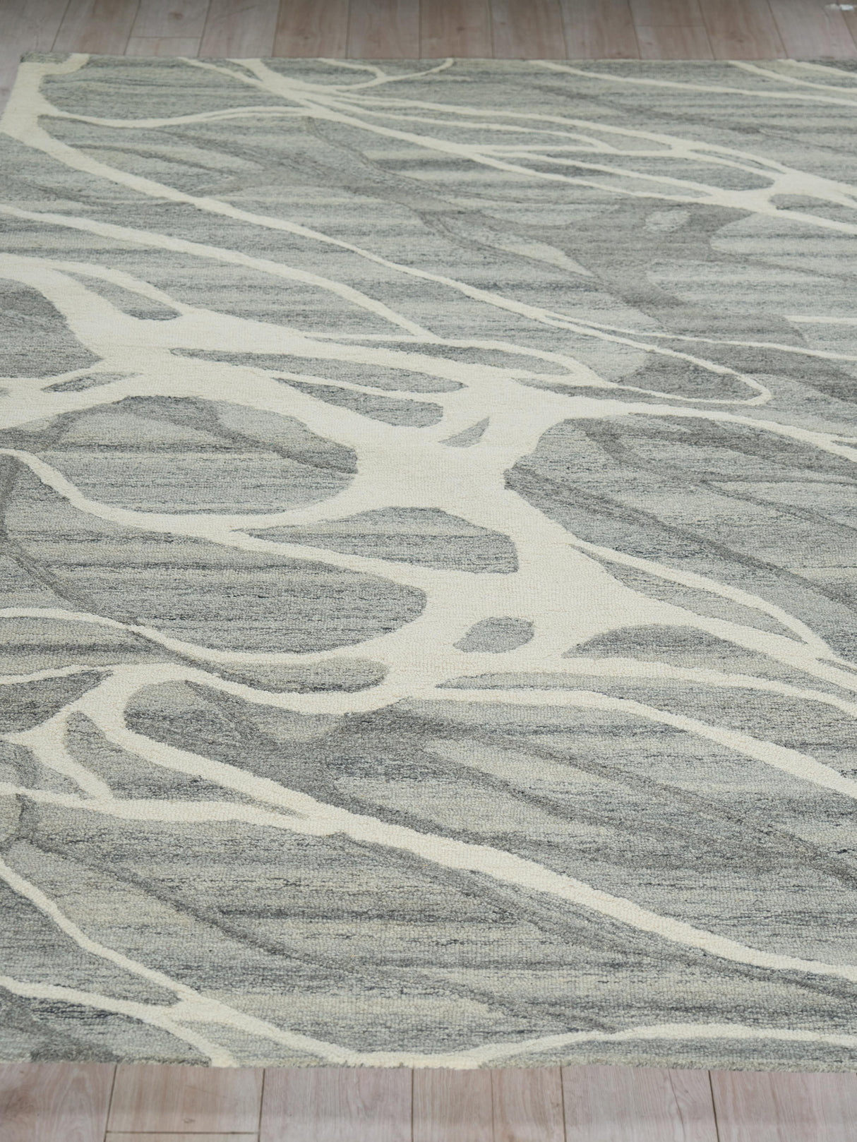 Exquisite Rugs Rio hand-tufted New Zealand Wool 7340 Gray/Ivory 18' x 14' Area Rug