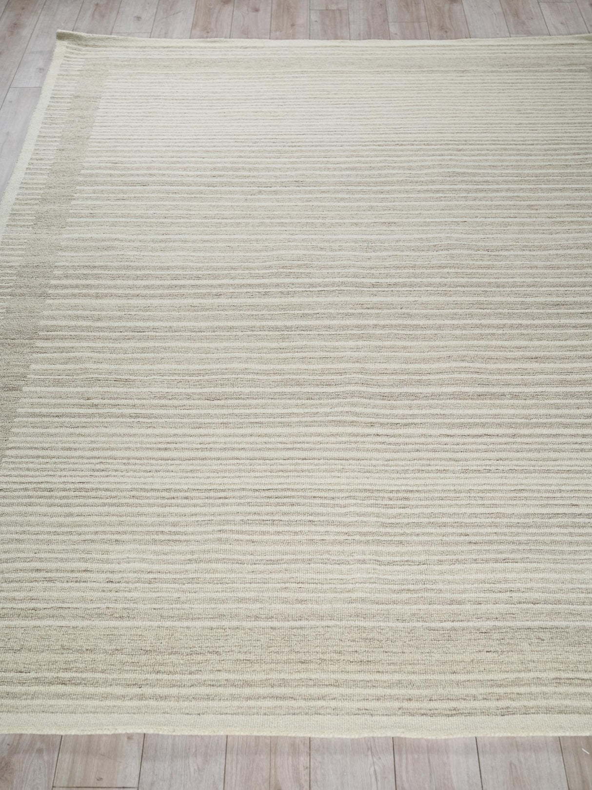 Exquisite Rugs Dusseldorf hand-tufted New Zealand Wool 7341 Beige/Ivory 15' x 12' Area Rug
