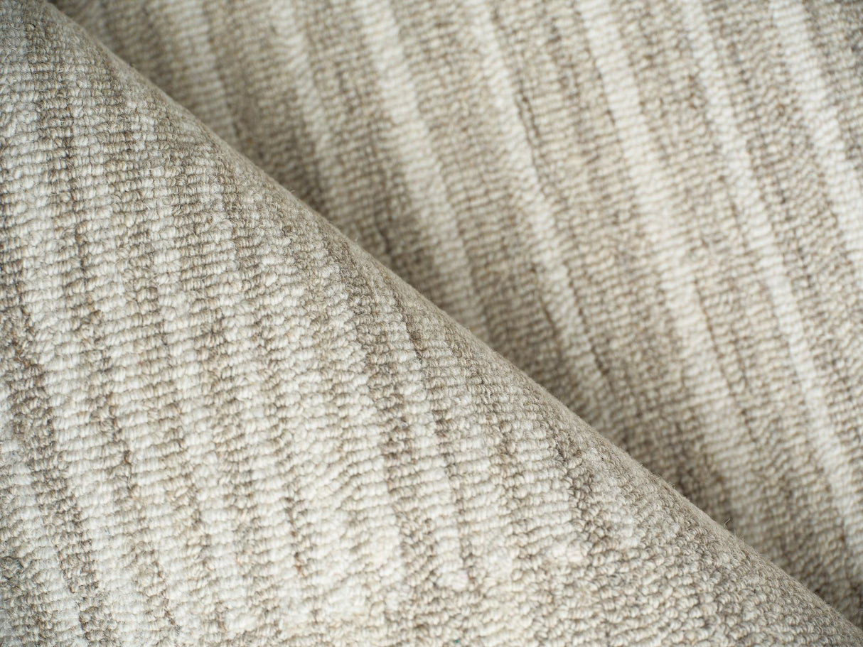 Exquisite Rugs Dusseldorf hand-tufted New Zealand Wool 7341 Beige/Ivory 6' x 4' Area Rug