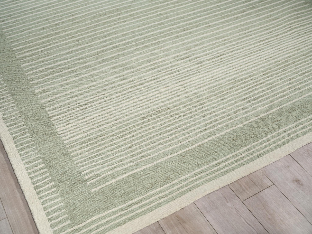 Exquisite Rugs Dusseldorf hand-tufted New Zealand Wool 7343 Sage Green/Ivory 9' x 6' Area Rug