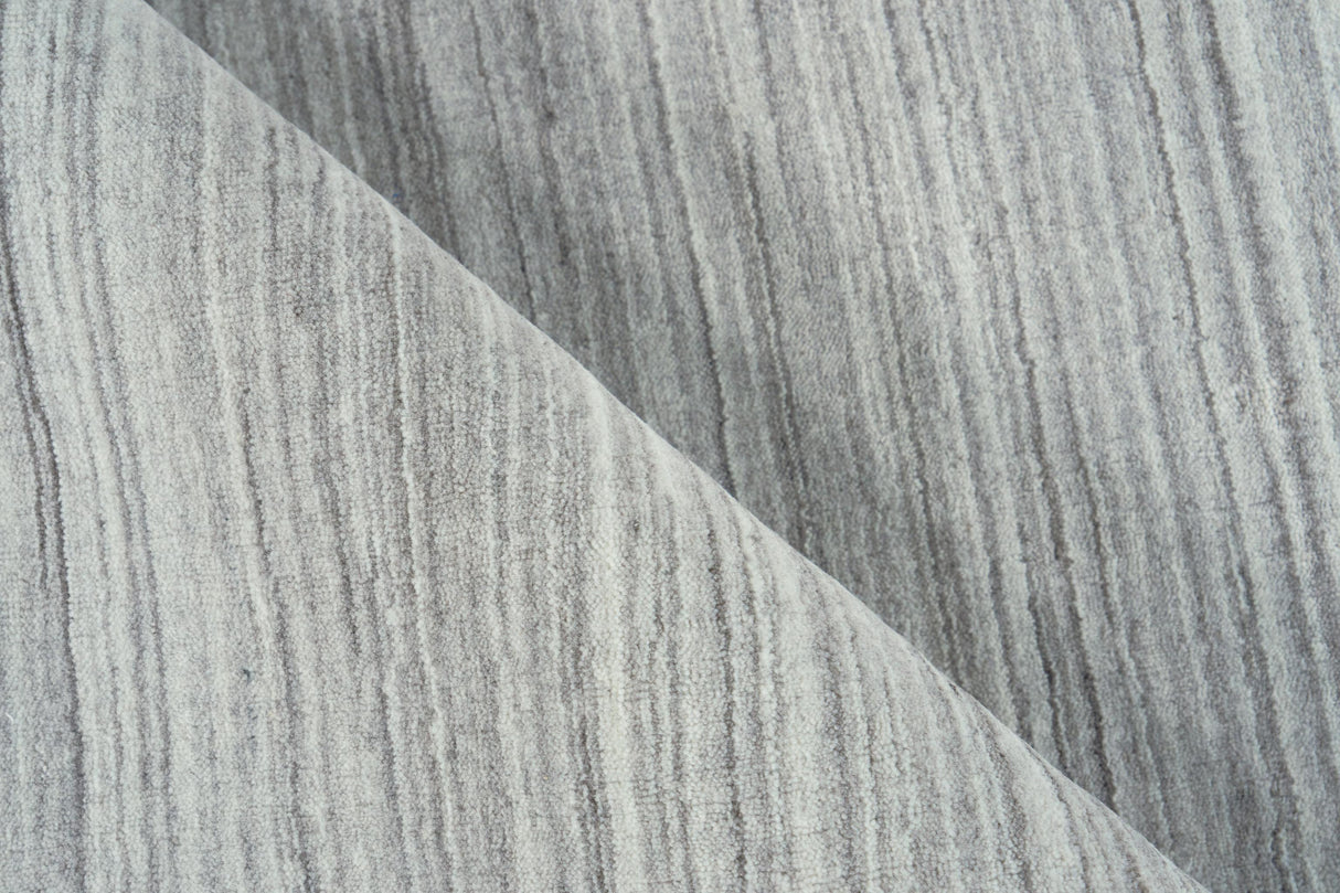 Exquisite Rugs Serenity handloomed PET 7389 Grey/Silver 10' x 8' Area Rug