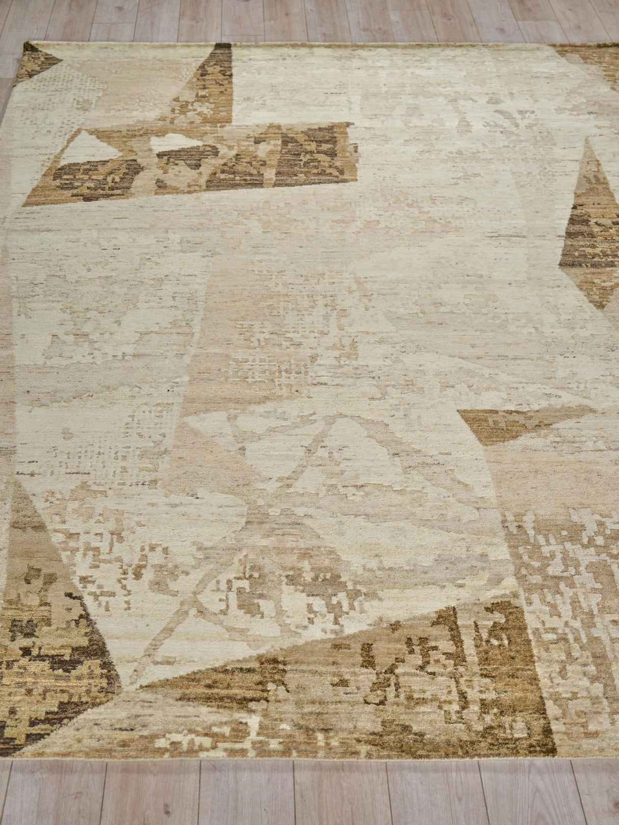 Exquisite Rugs Moderno hand-knotted New Zealand Wool 7423 Beige/Taupe/Brown 18' x 14' Area Rug