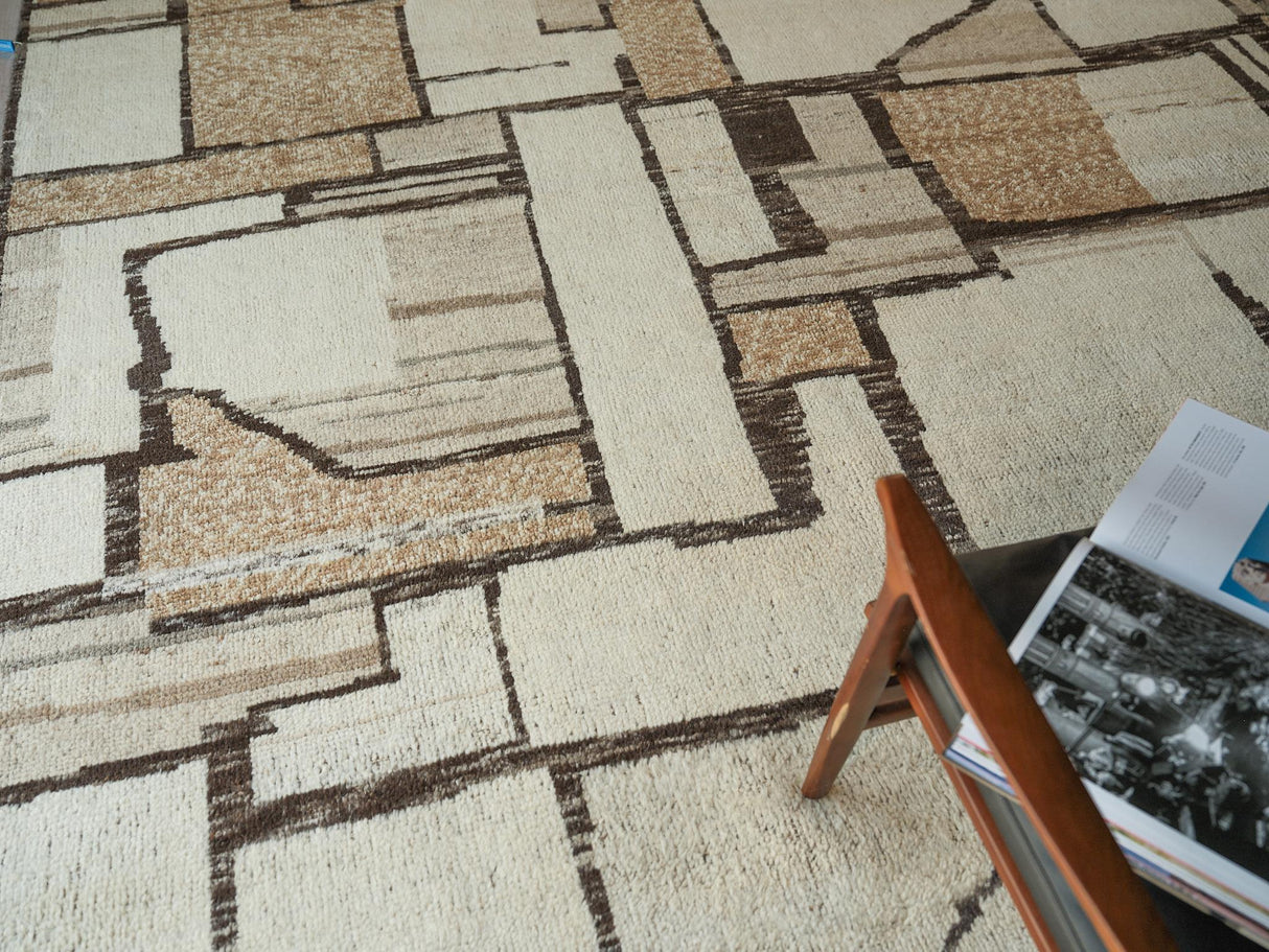 Exquisite Rugs Alcama hand-knotted New Zealand Wool 7454 Beige/Ivory/Brown 10' x 8' Area Rug