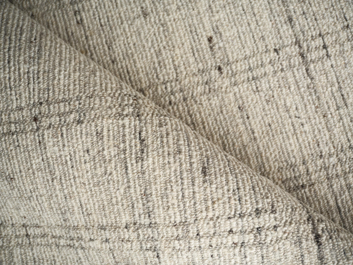 Exquisite Rugs Desi hand-knotted Wool 7462 Silver 10' x 8' Area Rug
