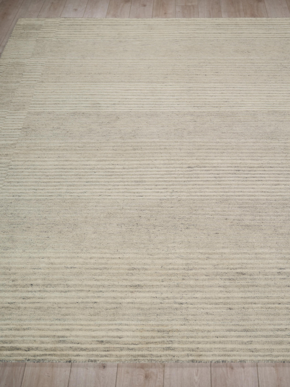 Exquisite Rugs Oslo hand-knotted Ghazni Wool 7493 Gray/Cream 14' x 10' Area Rug