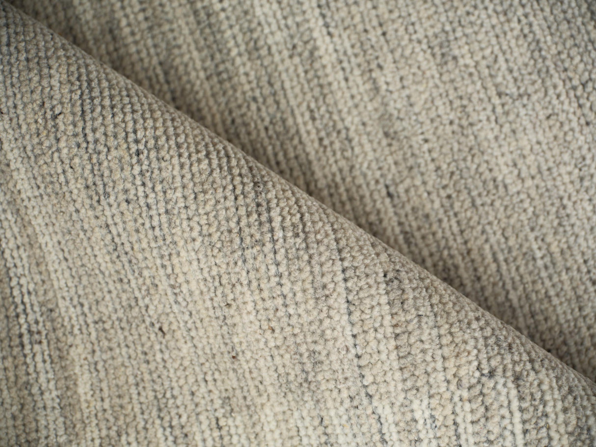 Exquisite Rugs Oslo hand-knotted Ghazni Wool 7493 Gray/Cream 10' x 8' Area Rug
