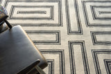 Exquisite Rugs Studio hand-tufted New Zealand Wool 7531 Ivory/Black 14' x 10' Area Rug