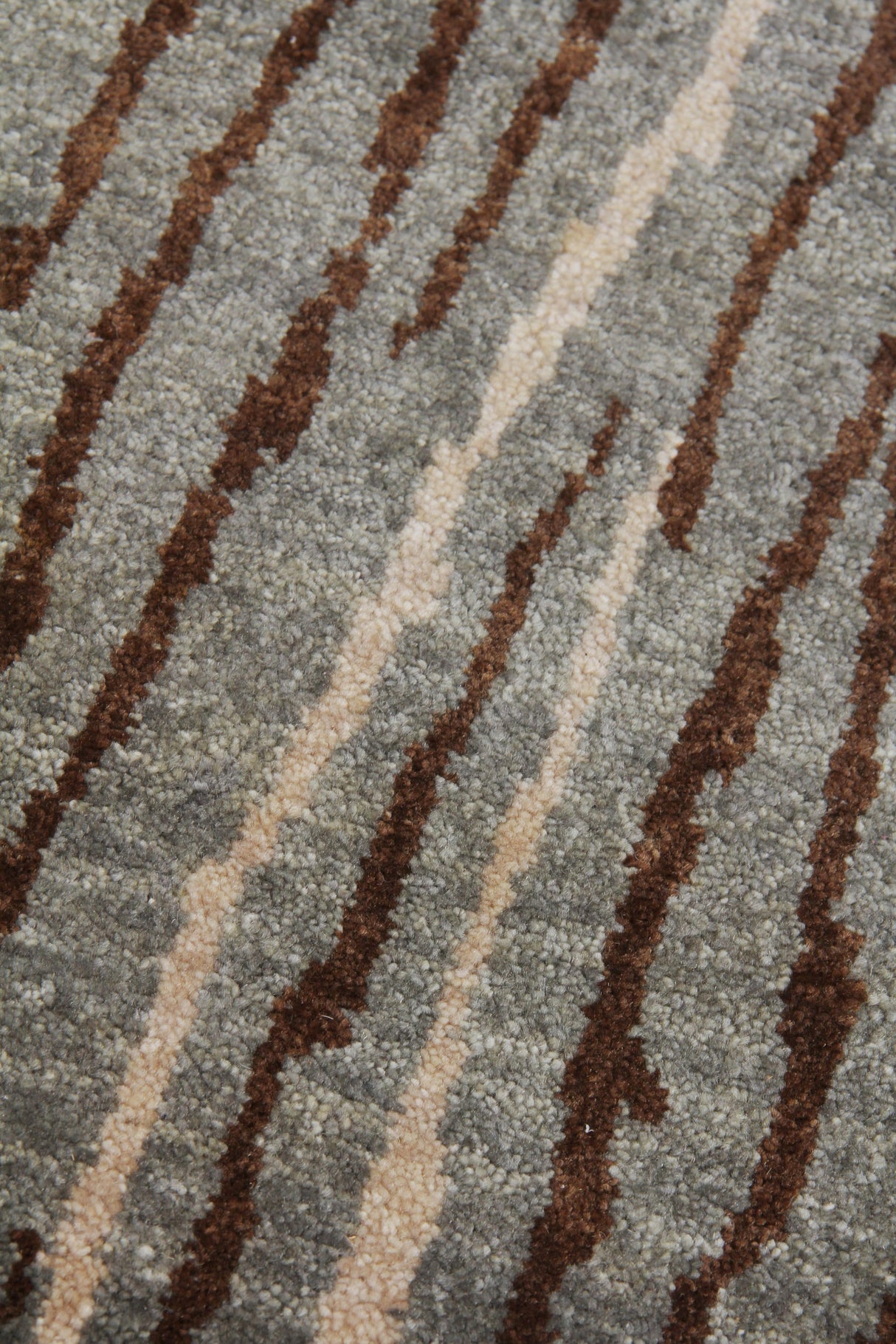 Exquisite Rugs Soho hand-knotted New Zealand Wool 8056 Light Blue/Brick 10' x 9' Area Rug