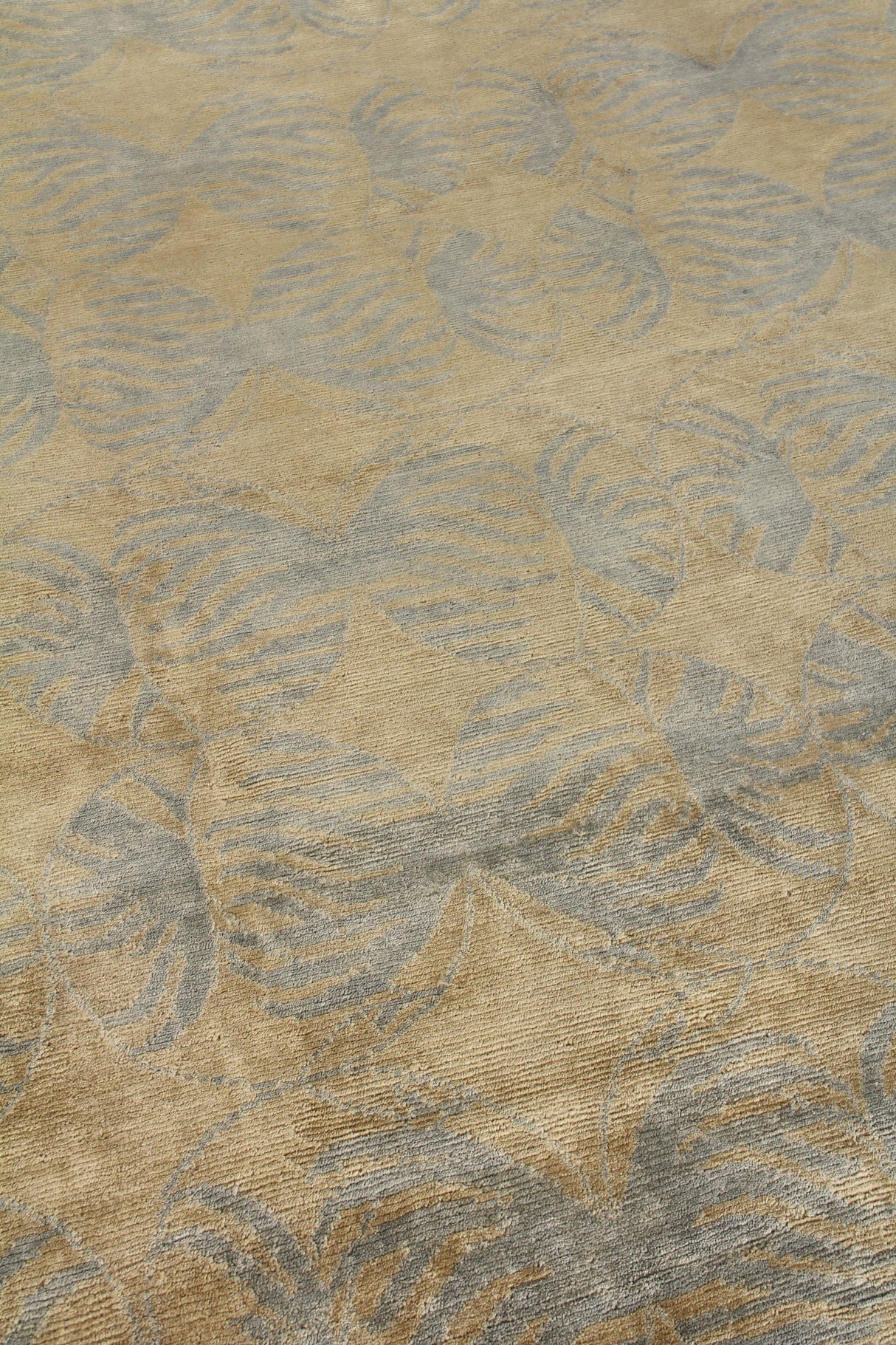 Exquisite Rugs Contemporary hand-knotted Wool/Silk 8181 Beige/Light Blue 10' x 9' Area Rug
