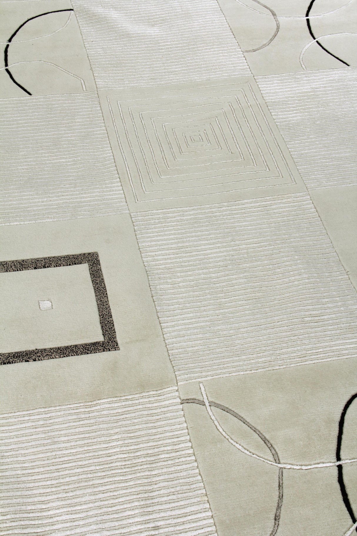 Exquisite Rugs Super Tibetan hand-knotted Wool/Bamboo Silk 9385 Ivory 10' x 8' Area Rug