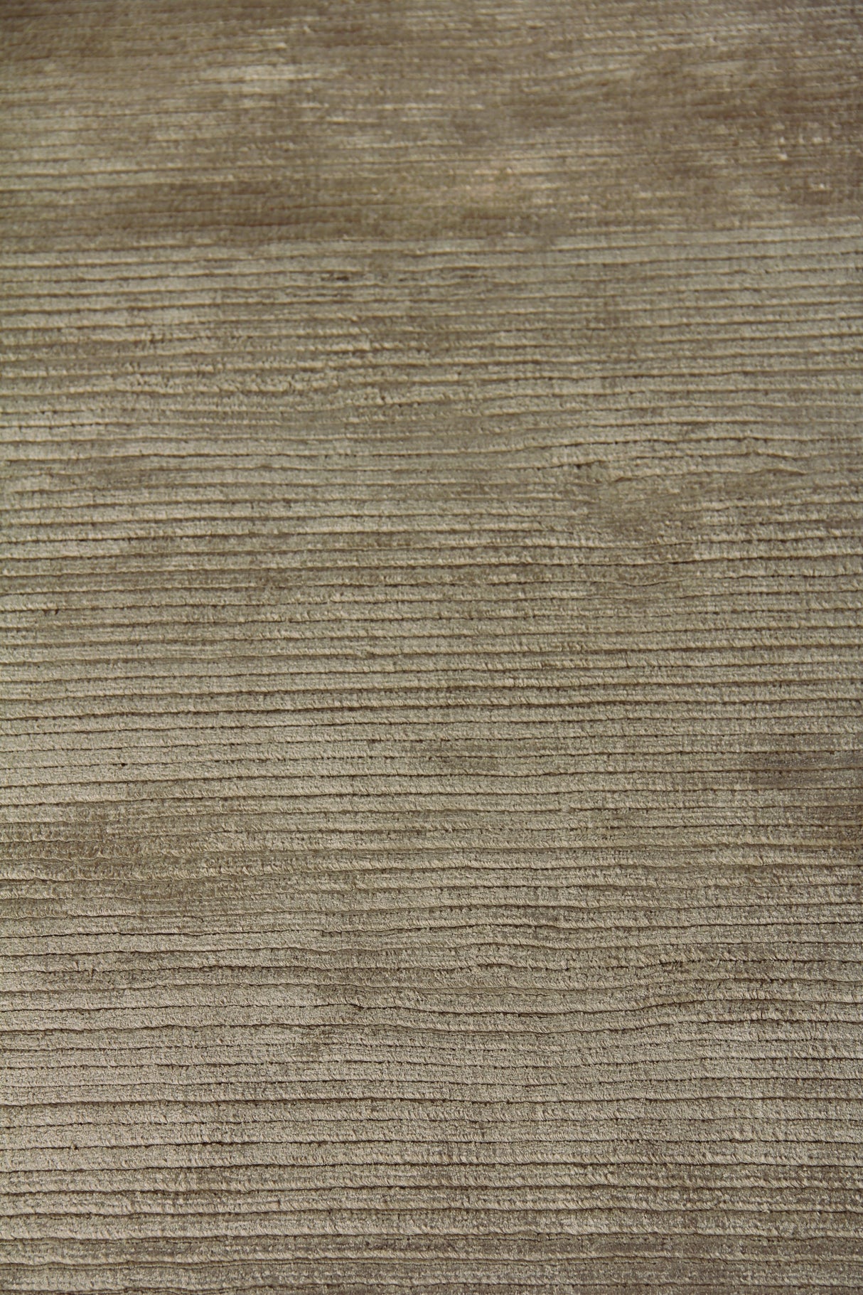 Exquisite Rugs Dove handloomed Viscose 9478 Mushroom 12' x 9' Area Rug