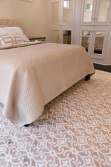 Exquisite Rugs Antique Weave Bamboo hand-knotted Bamboo Silk 9800 Beige 15' x 12' Area Rug