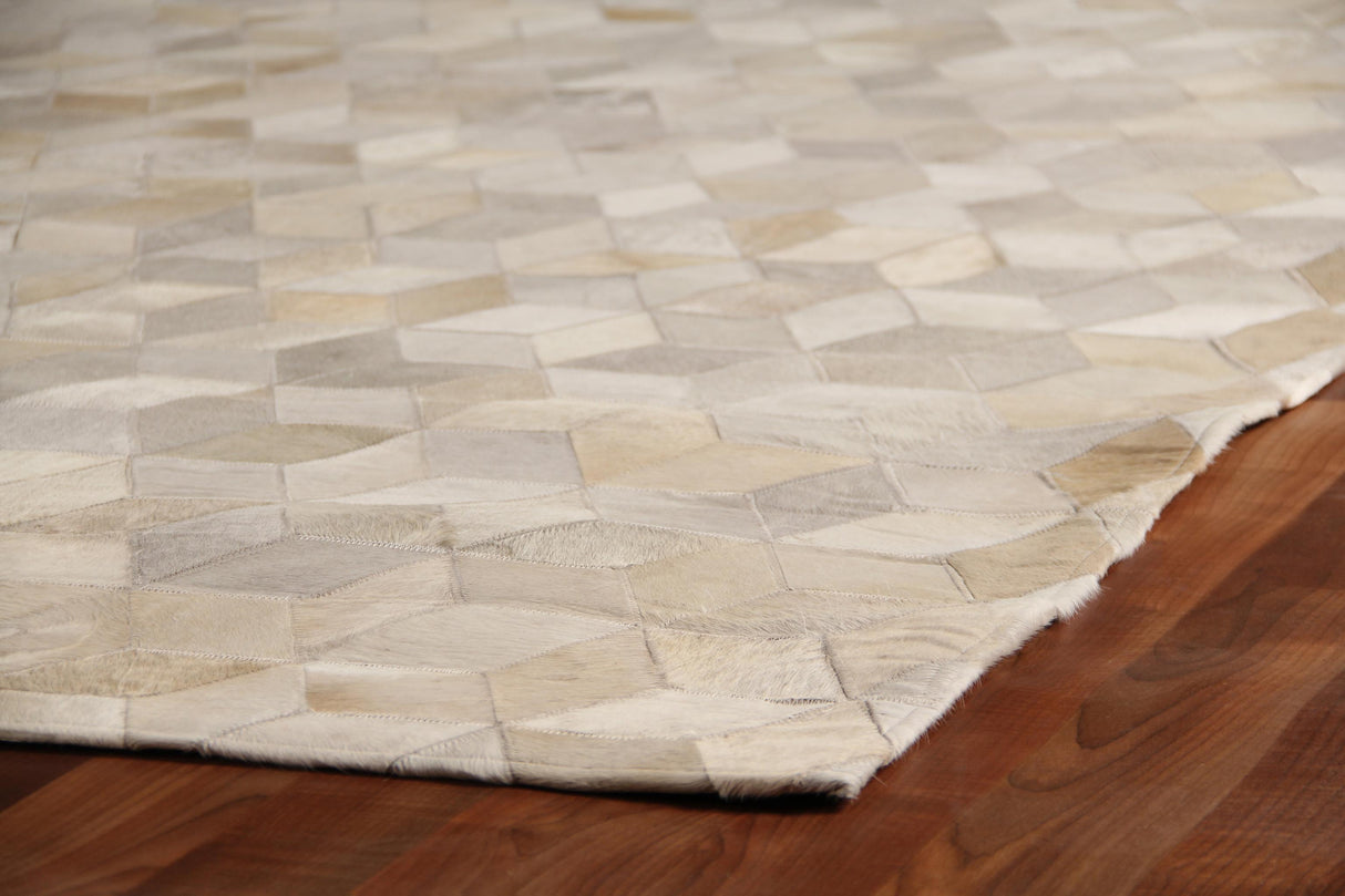 Exquisite Rugs Natural Hide hand-tufted Leather Hide 9816 Ivory 18' x 14' Area Rug