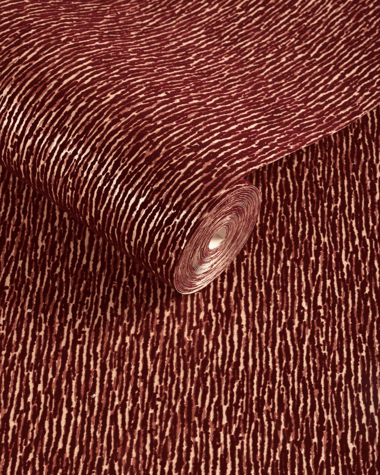Lee Jofa MAIA FLOCK WC GARNET Wallpaper