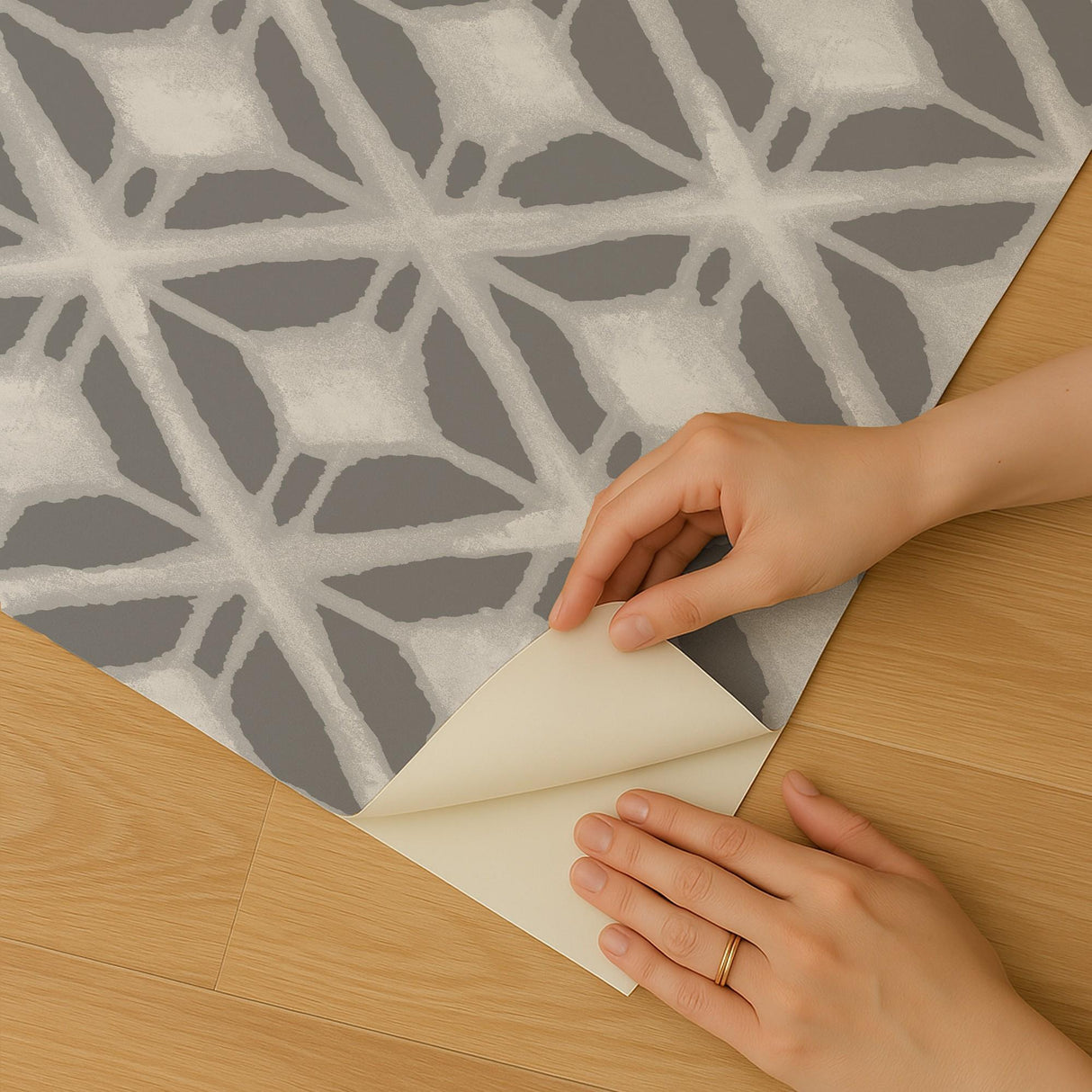 Veer Decor Shibori Geometric Grey Peel and Stick Wallpaper