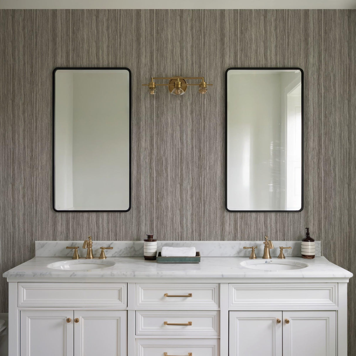 Veer Decor Glimmer Wood Taupe Wallpaper