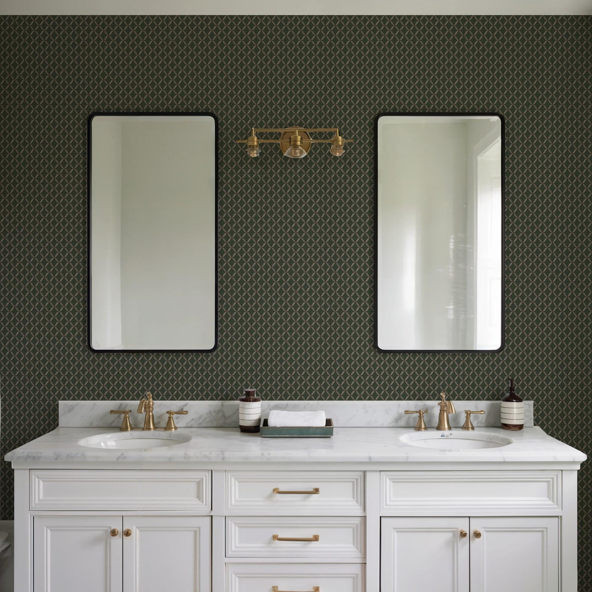 Veer Decor Geometric Trellis Green Wallpaper