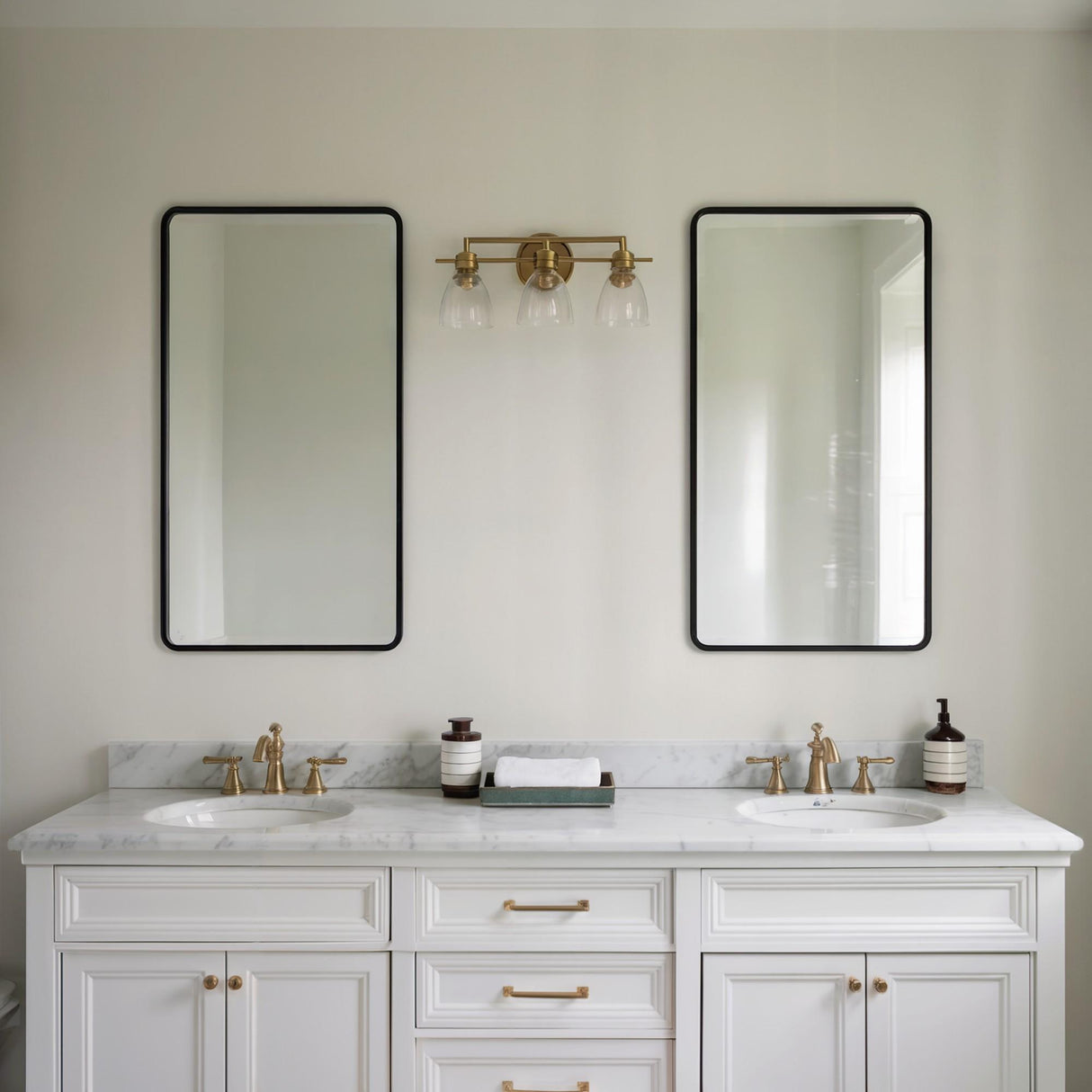 Veer Decor Casbah Crackle Texture White Wallpaper